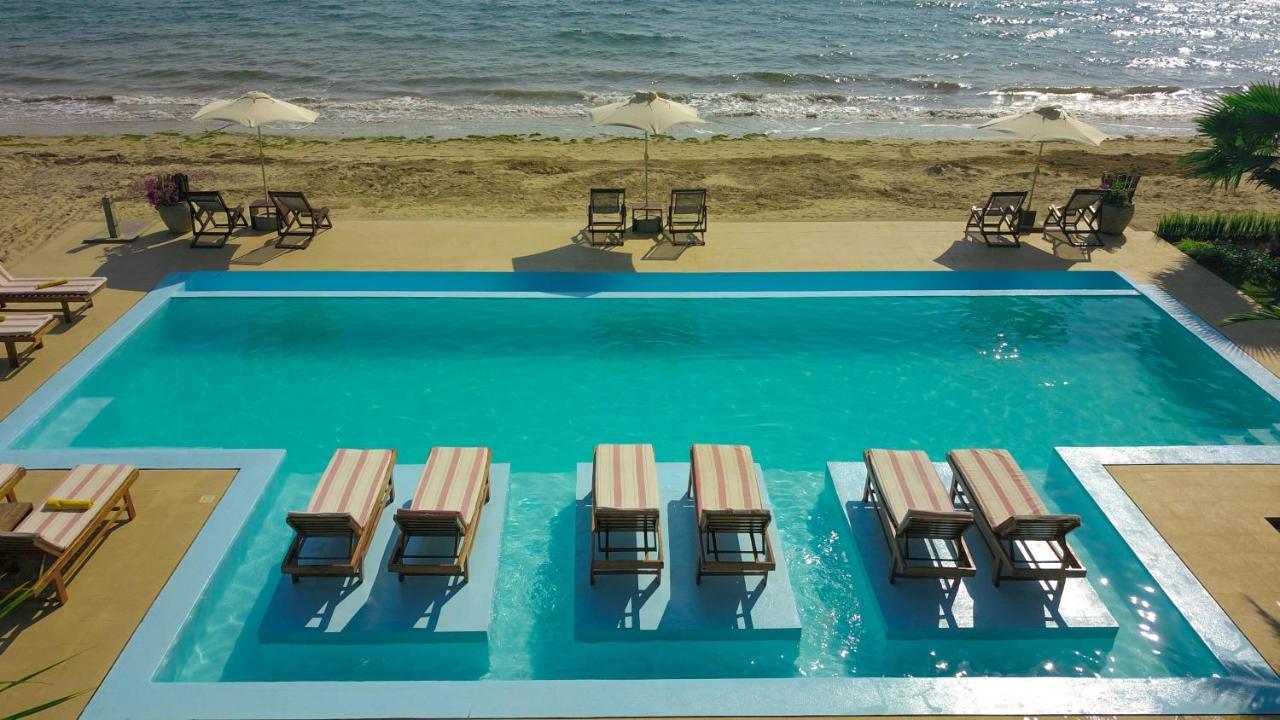 Nosy Lodge Bagian luar foto